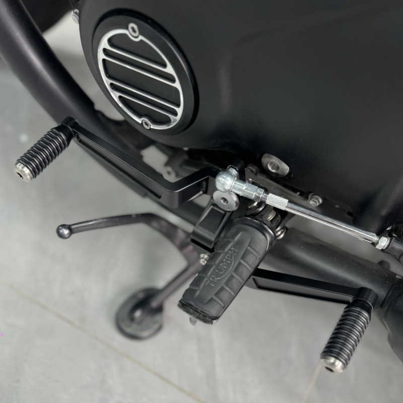 Motorcycle Accessories Adjusta - огляд і ціна Motorcycle Gear Guide